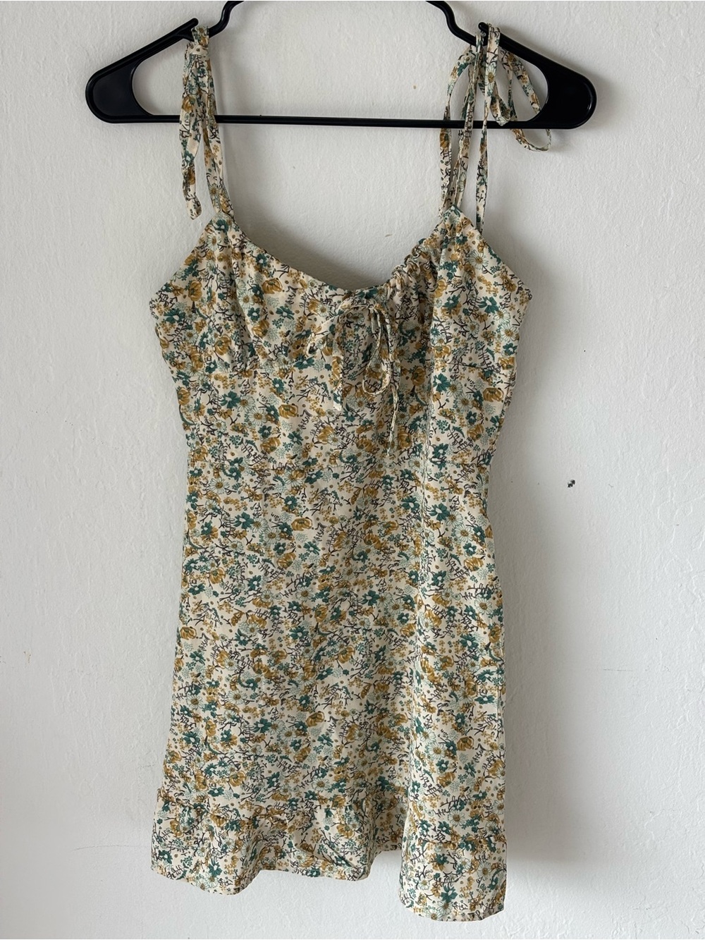 SHEIN Cream Floral Mini Dress with Green & Gold Accents